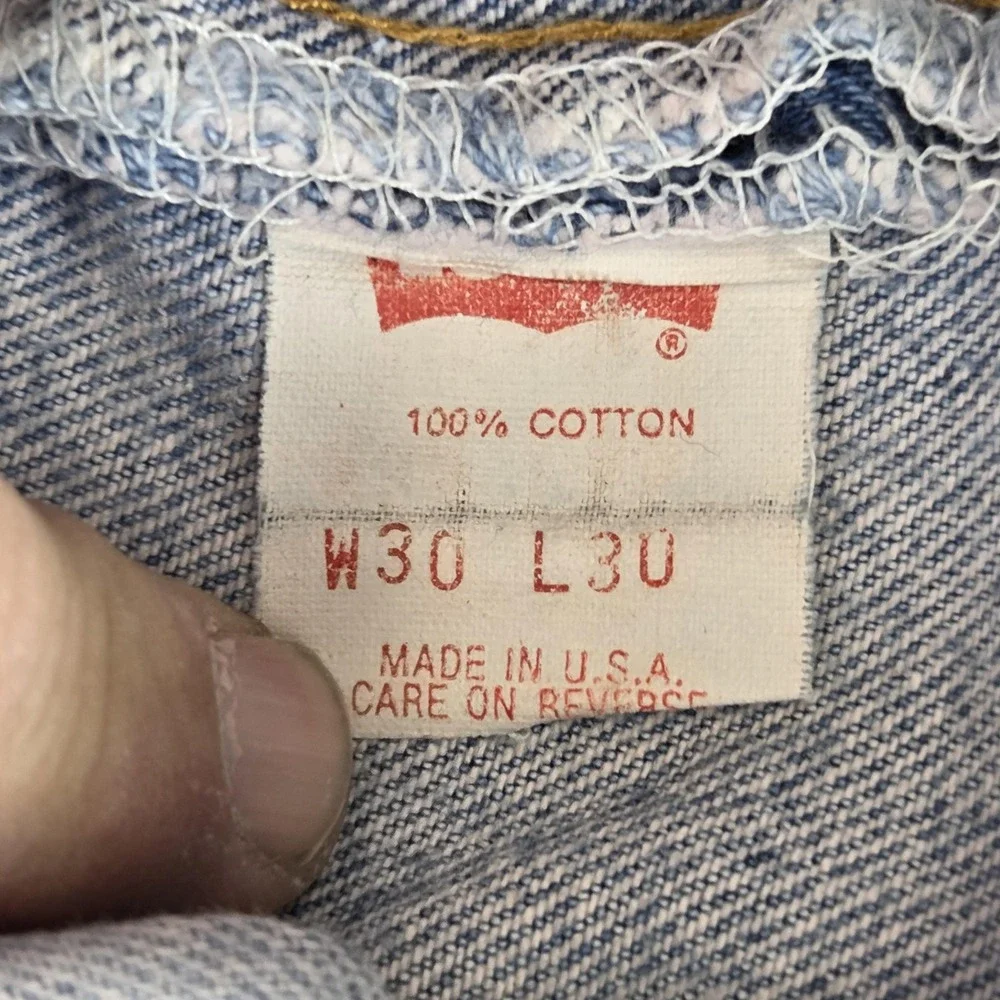 Levis 12885 important